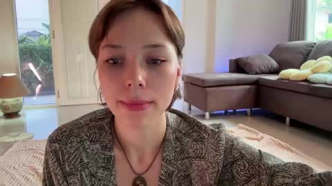 Aurora online show from 04.18.26