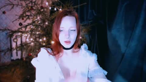 Snapshot of night_liliths chatting on 01.12.25 Lilitht online show from 01.12.25