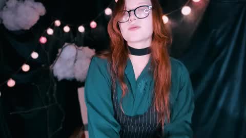 Snapshot of night_liliths chatting on 01.18.25 Lilitht online show from 01.18.25