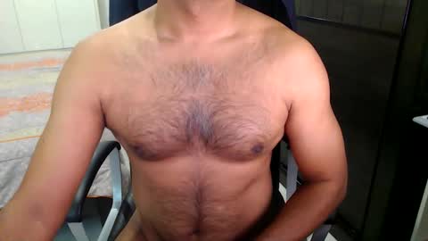 Snapshot of night_rider09711 chatting on 01.06.25 night_rider09711 online show from 01.06.25