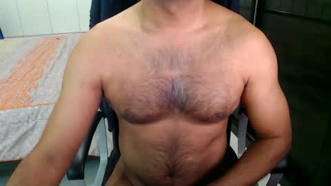 Snapshot of night_rider09711 chatting on 02.04.25 night_rider09711 online show from 02.04.25