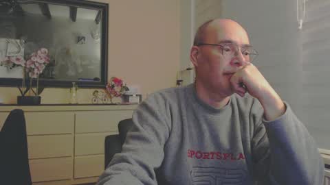 nightkeeper63 online show from 02.18.25