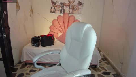 Anni online show from 01.11.26