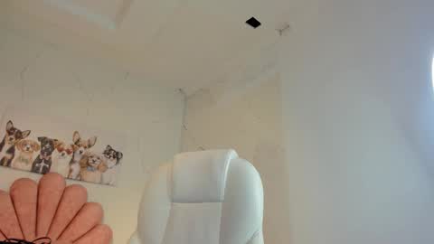 Anni online show from 01.12.26