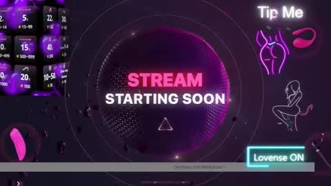 Snapshot of niickylovee chatting on 02.12.26 Nicolle Bustamante online show from 02.12.26