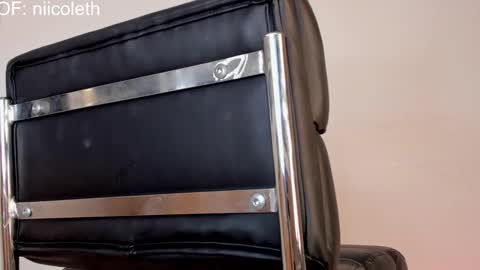 Nicoleth Mendez  online show from 02.10.25