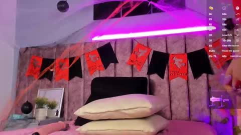 Nicolle  online show from 10.30.25