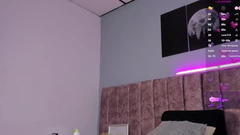 Nicolle  online show from 11.16.25