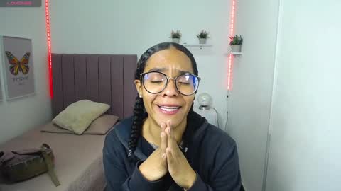          online show from 02.06.25