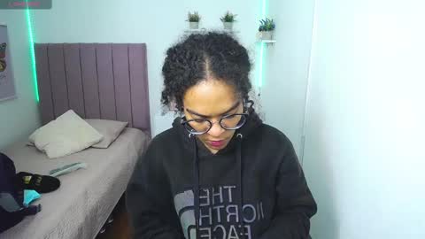          online show from 03.10.25