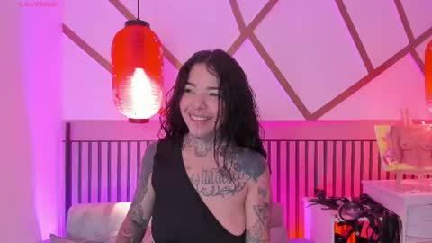 Snapshot of niinaink chatting on 07.06.26 NINAINK online show from 07.06.26