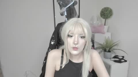Snapshot of nika_dream1 chatting on 07.23.26 Nika online show from 07.23.26