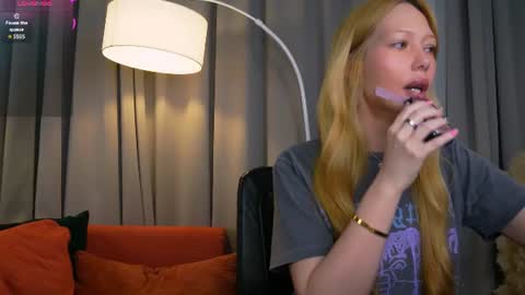 LIana online show from 06.11.26