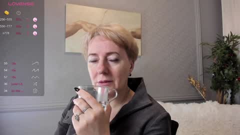 Nika online show from 12.24.24