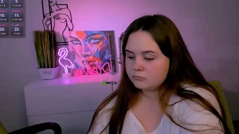 Snapshot of nika_still chatting on 12.03.25 Little Angel online show from 12.03.25