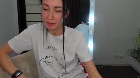 Nika online show from 12.20.24