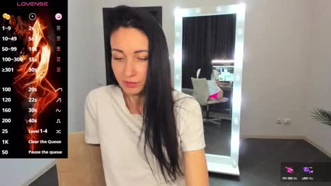 Nika online show from 02.08.25