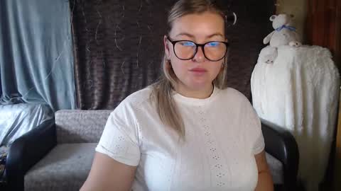 Nika online show from 10.07.25