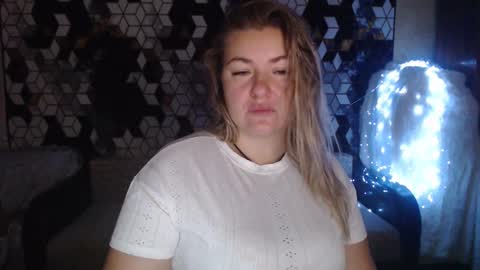 Nika online show from 11.24.25