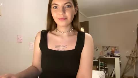 nikastardust online show from 01.31.25