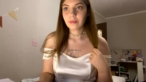 nikastardust online show from 02.02.25