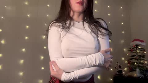 Nika online show from 12.24.24