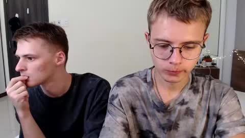 nikikerry_cum_ online show from 04.18.26