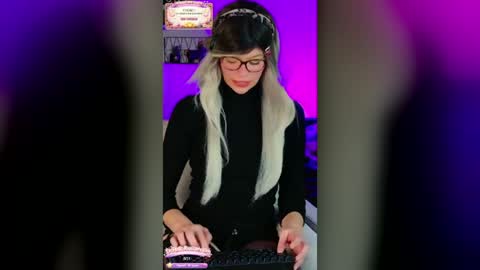 Kitty Chatte online show from 04.09.26