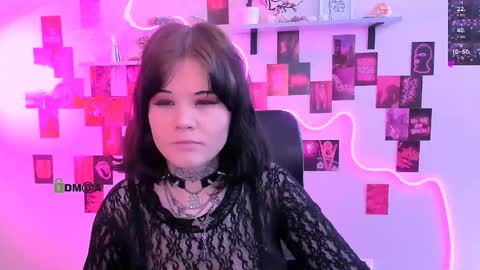 nikki_kiss_ online show from 05.03.26