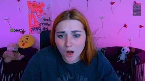 nikki_kiss_ online show from 05.18.26