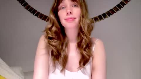 Nikki online show from 12.18.25