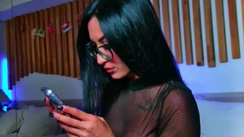 Nikki online show from 10.03.25