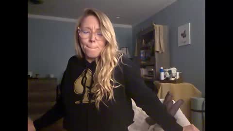 nikkib653466 online show from 05.22.26