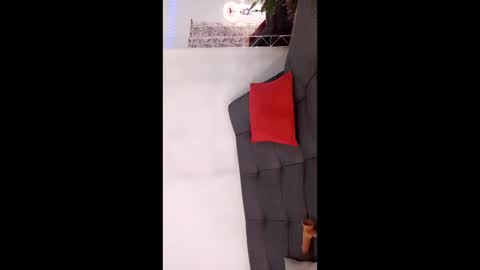 nikkibotero online show from 12.14.25