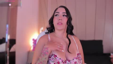 Nikki  online show from 03.03.25