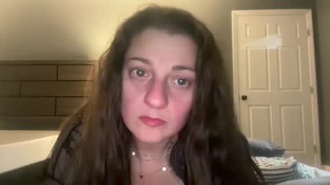 nikkisnow1 online show from 12.01.25