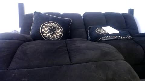 Niquita Sparkles online show from 12.04.25