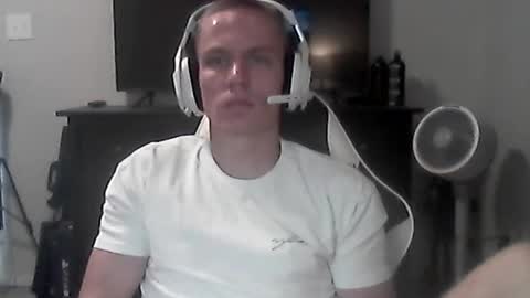 Snapshot of nikolai_russian_daddy chatting on 07.20.26 nikolai_russian_daddy online show from 07.20.26