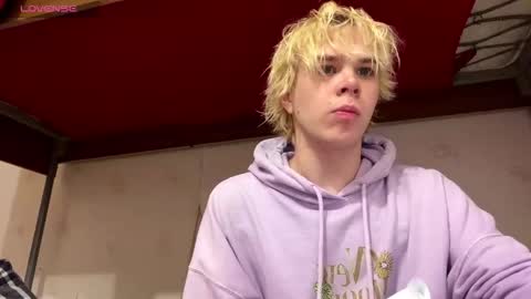 nikolasbucks online show from 12.13.25