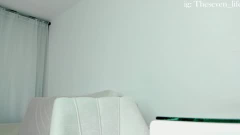 Snapshot of nikolaylisin chatting on 12.21.24 Niko online show from 12.21.24