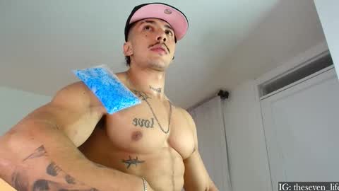 Snapshot of nikolaylisin chatting on 09.16.25 Niko online show from 09.16.25