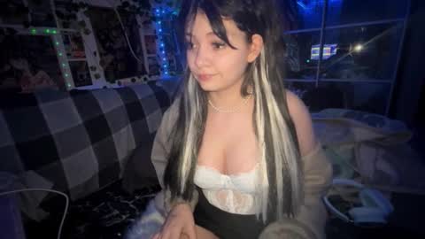 nikoli_naw online show from 02.11.26