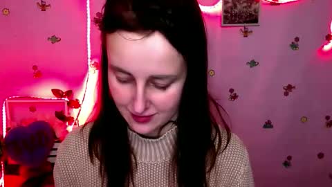 Snapshot of nikolleta_m chatting on 02.13.26 Nikolleta online show from 02.13.26