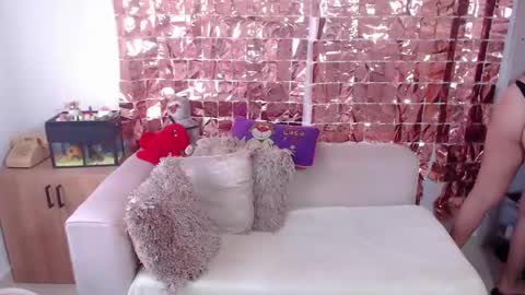 Snapshot of niky_blue chatting on 11.02.25 niky_blue online show from 11.02.25