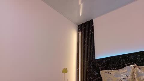  NIKY SMIT  online show from 02.17.25