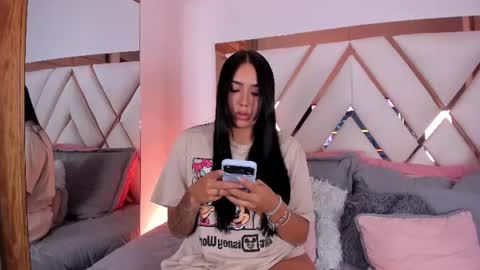 niky_vega1 online show from 07.01.26