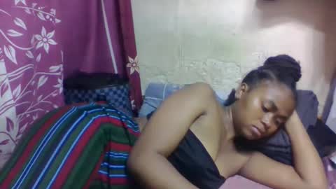 nilah online show from 12.22.25