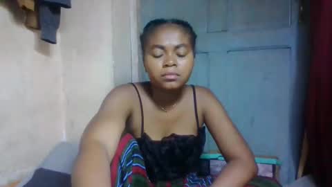 nilah online show from 05.12.26