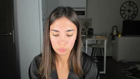 Bella online show from 11.10.25