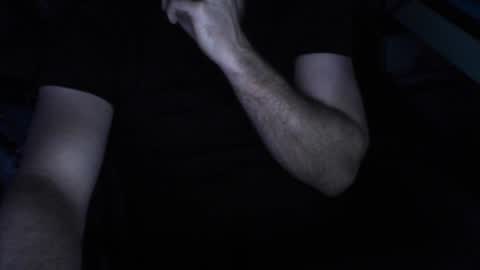 Snapshot of nillis chatting on 12.17.24 nillis online show from 12.17.24